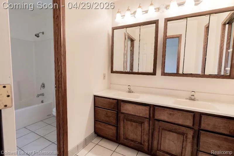 11171 Lapeer Road Davison Township, MI 48423