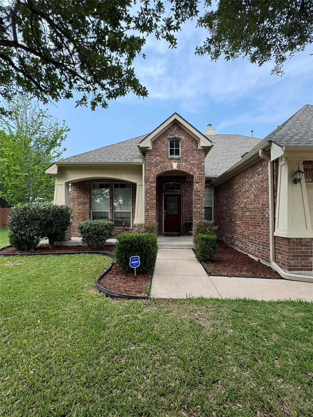 2900 Winding Shore Lane Pflugerville, TX 78660