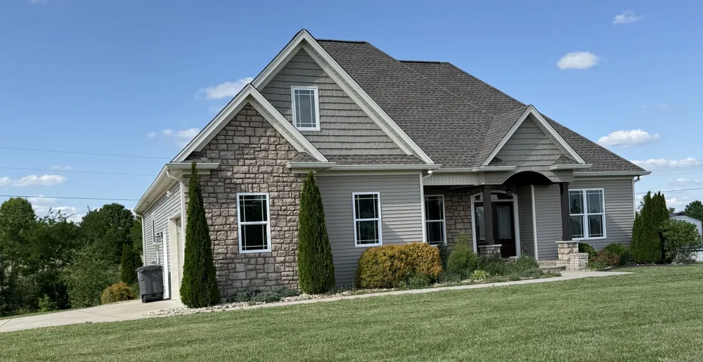 702 Parker Ln Lafayette, TN 37083