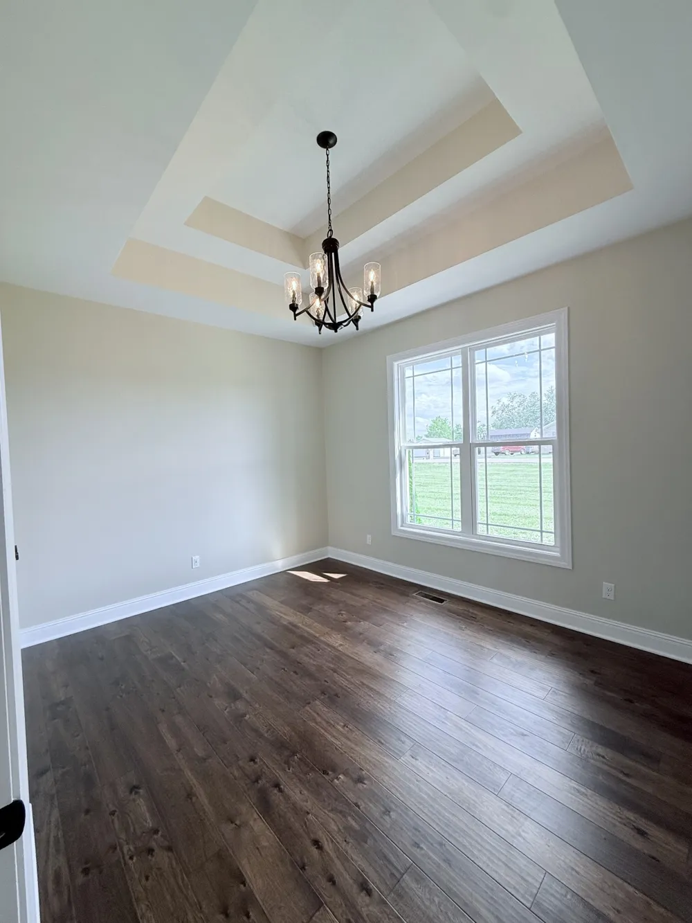 702 Parker Ln Lafayette, TN 37083