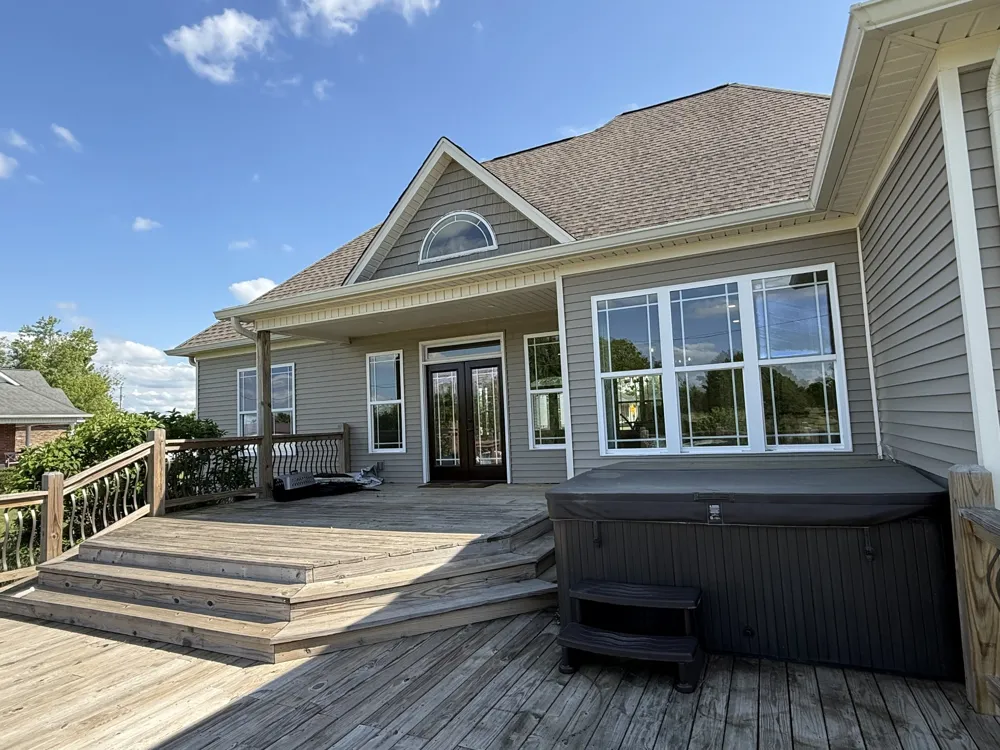 702 Parker Ln Lafayette, TN 37083