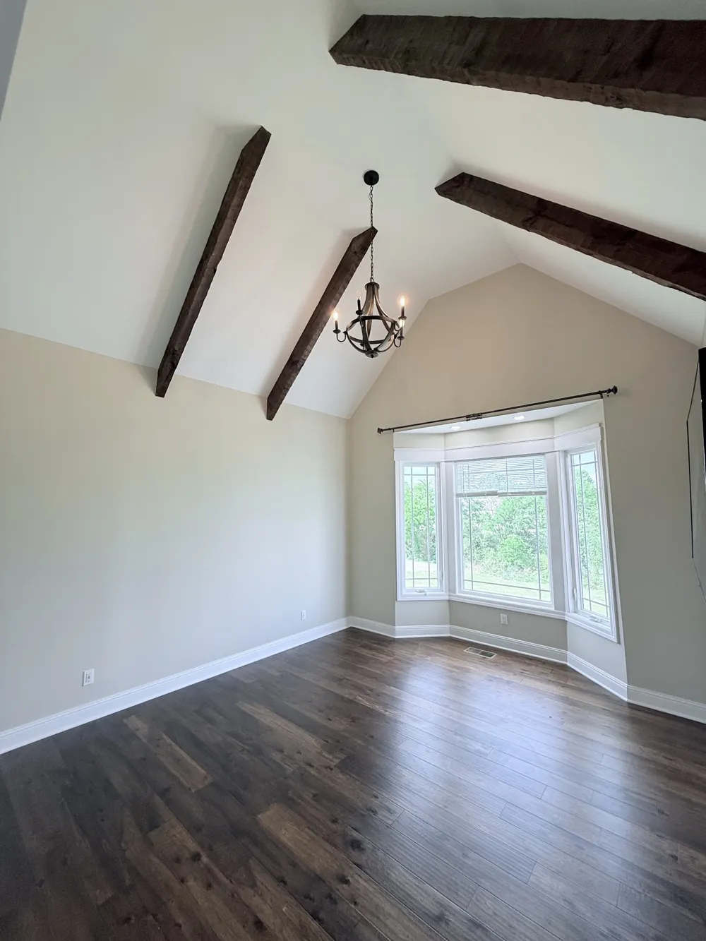 702 Parker Ln Lafayette, TN 37083