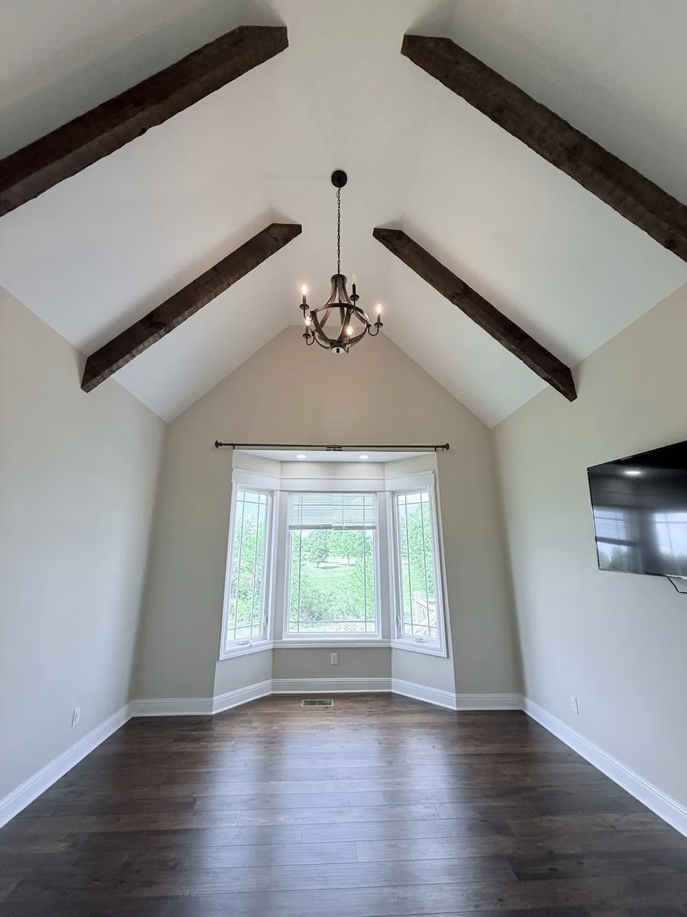 702 Parker Ln Lafayette, TN 37083