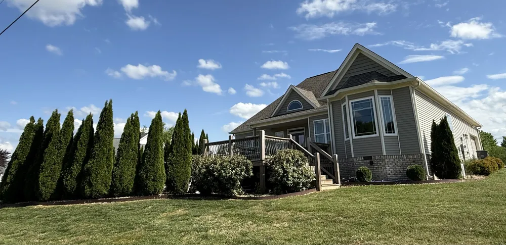 702 Parker Ln Lafayette, TN 37083