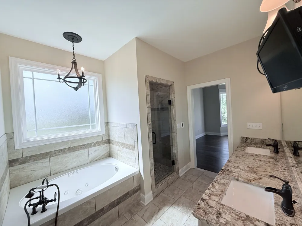 702 Parker Ln Lafayette, TN 37083