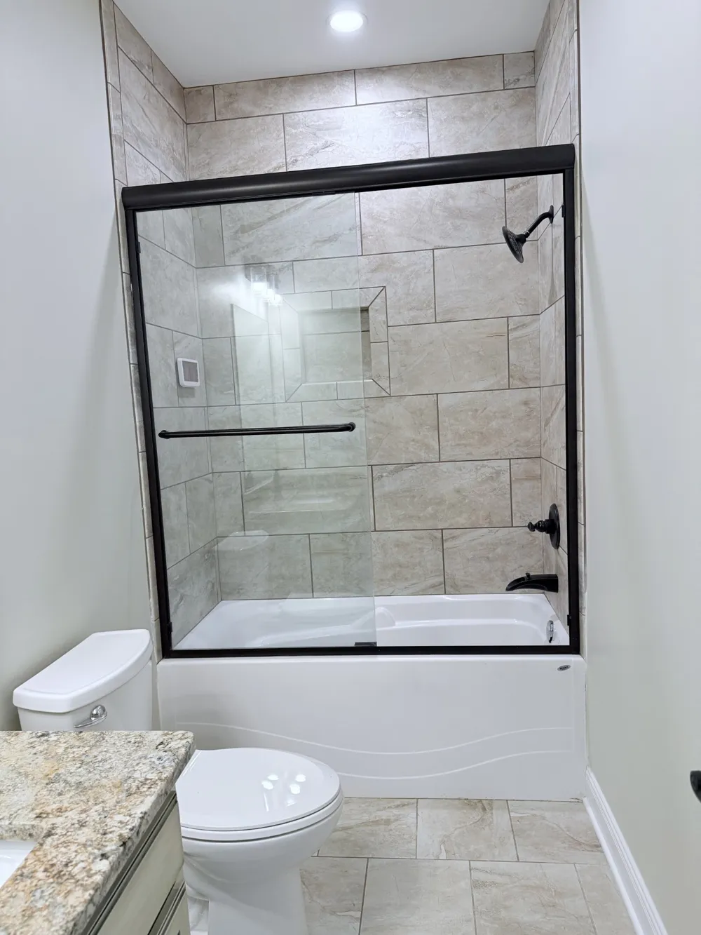 702 Parker Ln Lafayette, TN 37083