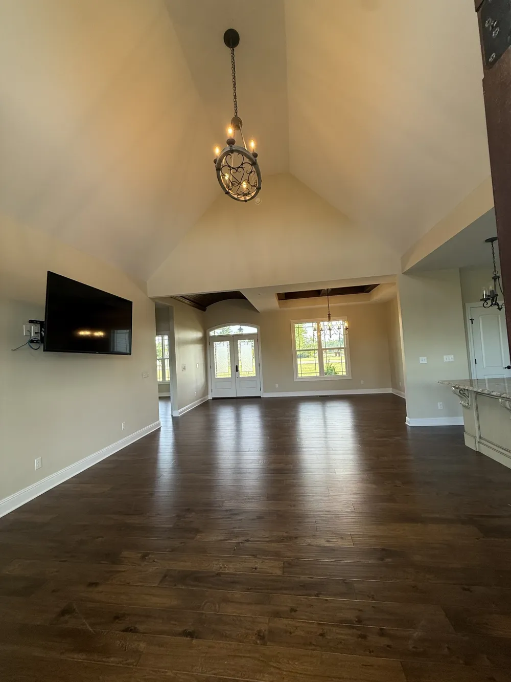 702 Parker Ln Lafayette, TN 37083