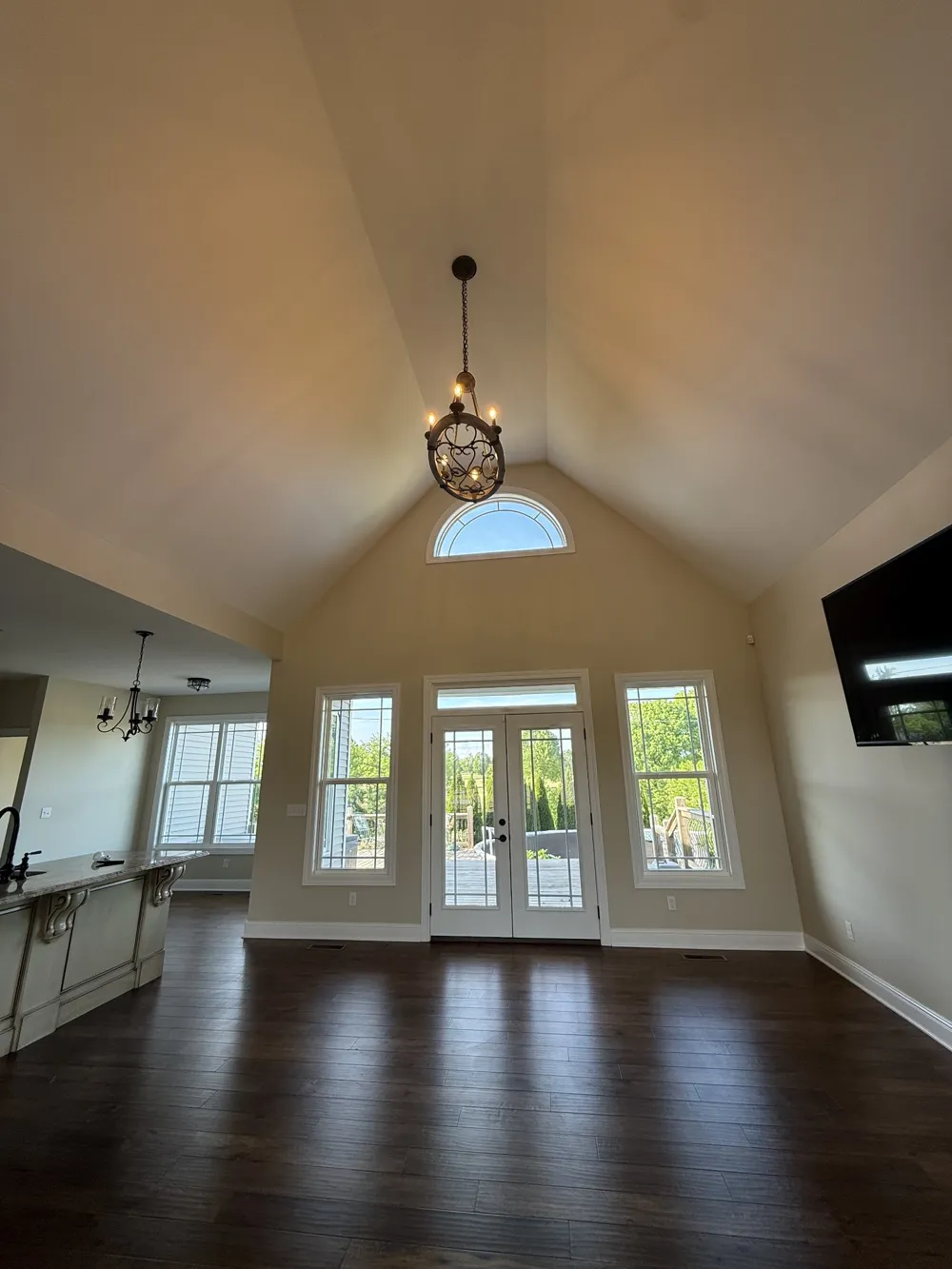 702 Parker Ln Lafayette, TN 37083