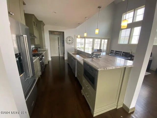305 Newark Avenue Point Pleasant Beach, NJ 08742