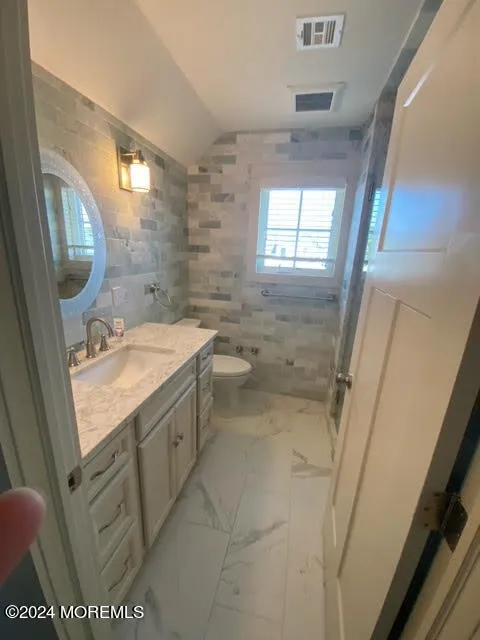 305 Newark Avenue Point Pleasant Beach, NJ 08742