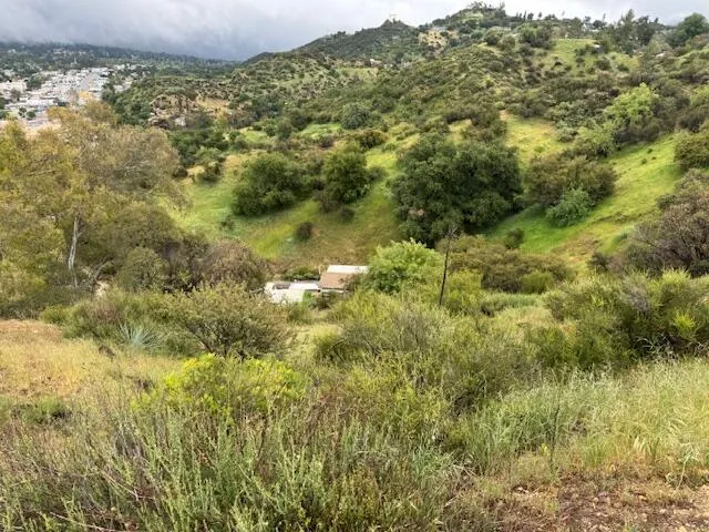 High Top Drive Tujunga, CA 91042