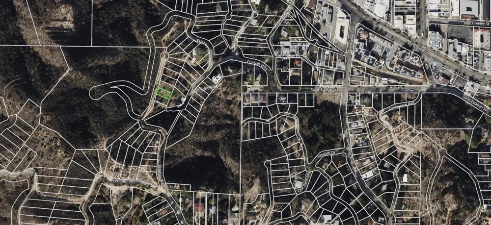 High Top Drive Tujunga, CA 91042