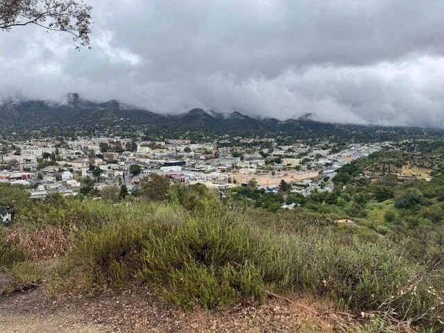 High Top Drive Tujunga, CA 91042