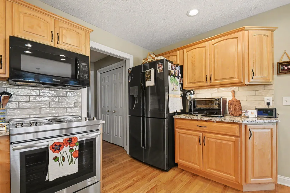 5965 Pollys Path Berrien Springs, MI 49103