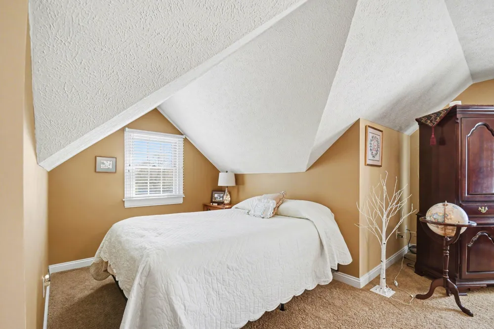 5965 Pollys Path Berrien Springs, MI 49103