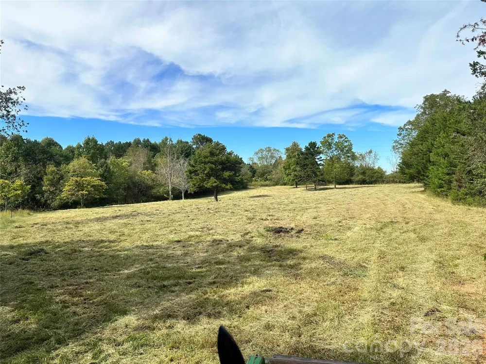 00 Eagle Mills Road Hamptonville, NC 27020