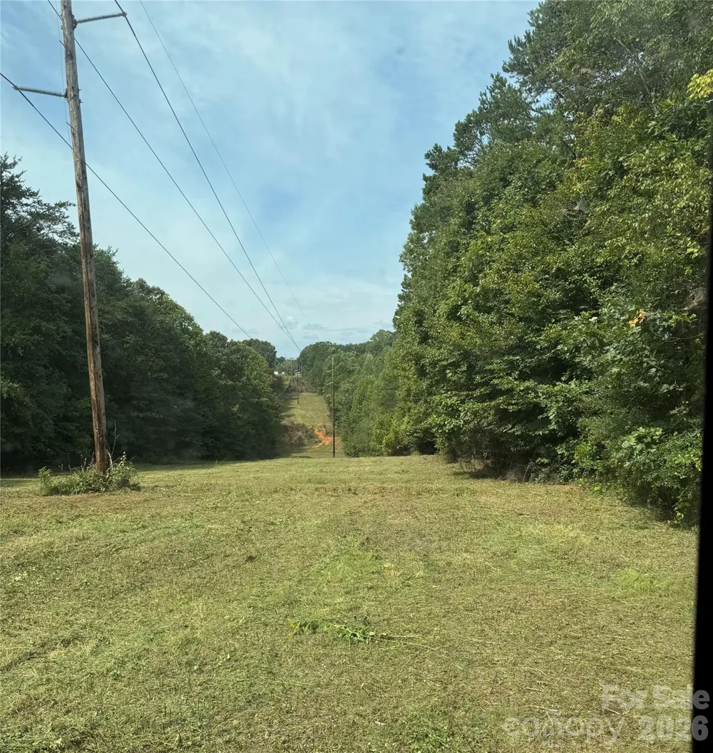00 Eagle Mills Road Hamptonville, NC 27020