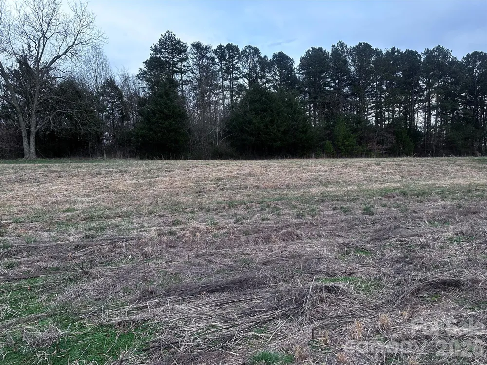 00 Eagle Mills Road Hamptonville, NC 27020