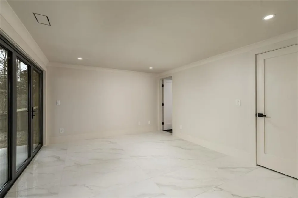 90 Bradford Drive Eatonton, GA 31024