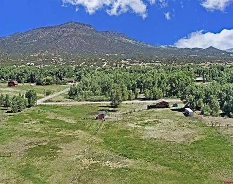 540 Comanche Trail
