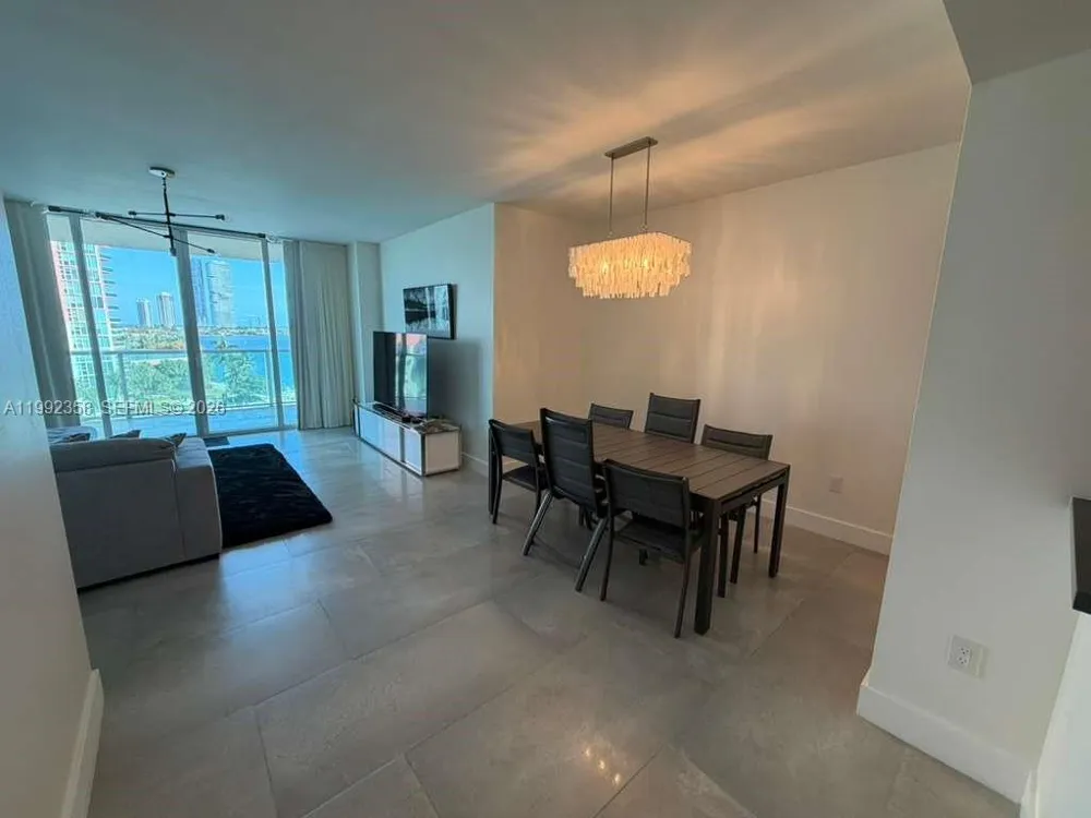 3330 NE 190th St #710 Aventura, FL 33180