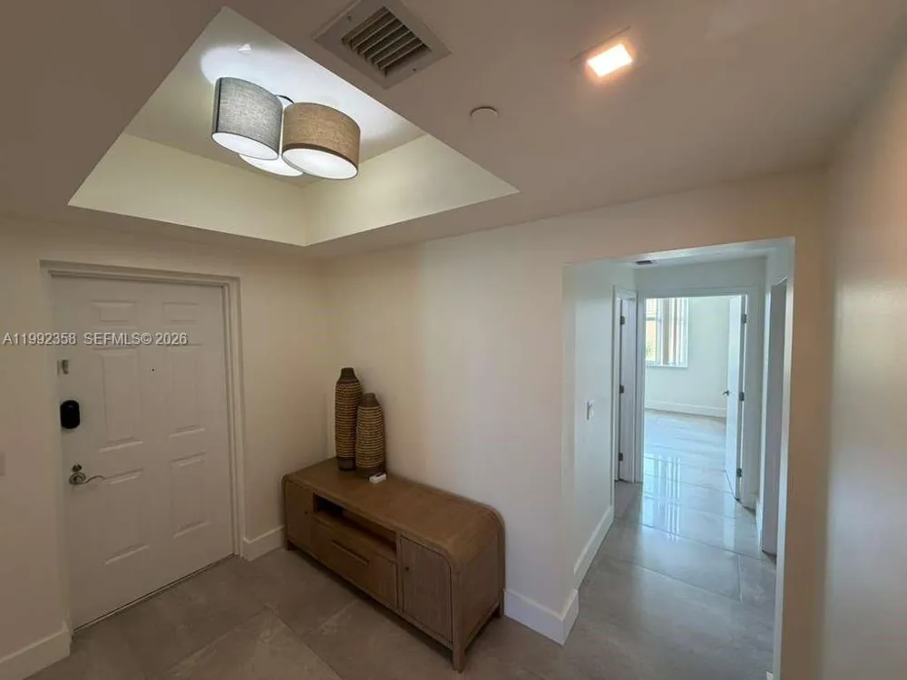 3330 NE 190th St #710 Aventura, FL 33180