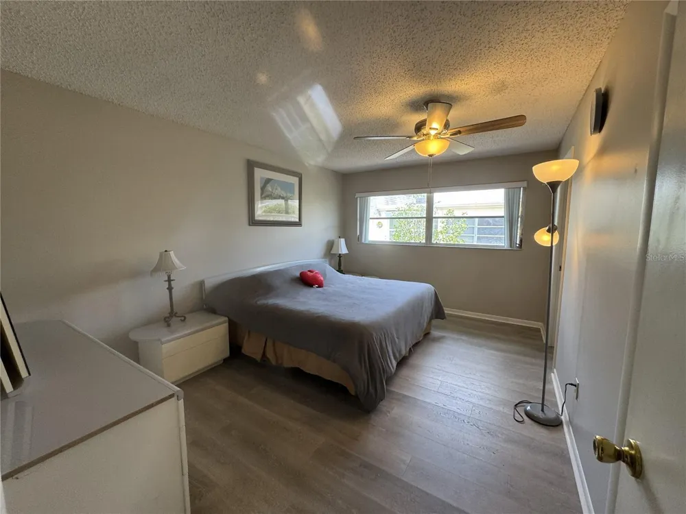 7007 VERSAILLES #n/a Pinellas Park, FL 33781
