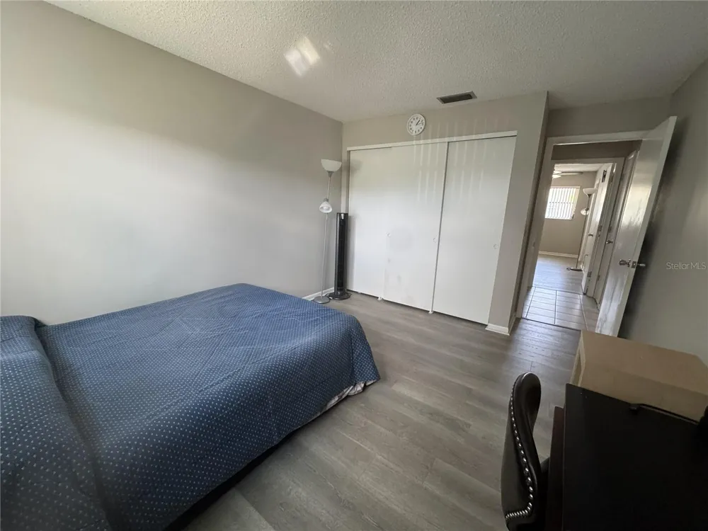 7007 VERSAILLES #n/a Pinellas Park, FL 33781