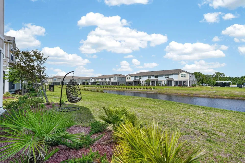 336 REDBUD ROAD Palm Coast, FL 32137