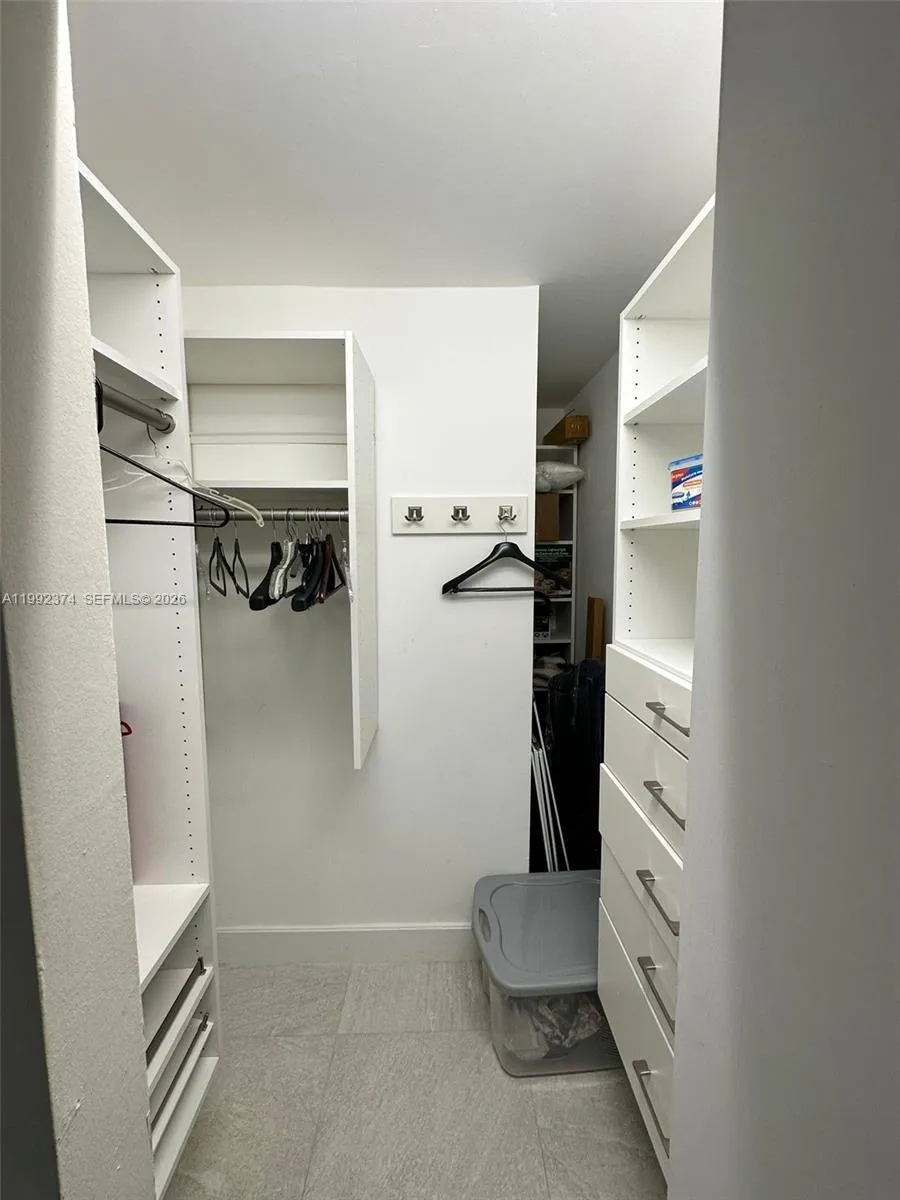 2751 S Ocean Dr #508S Hollywood, FL 33019
