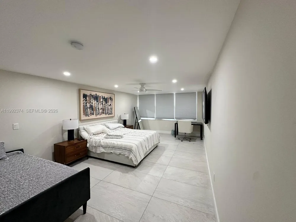 2751 S Ocean Dr #508S Hollywood, FL 33019