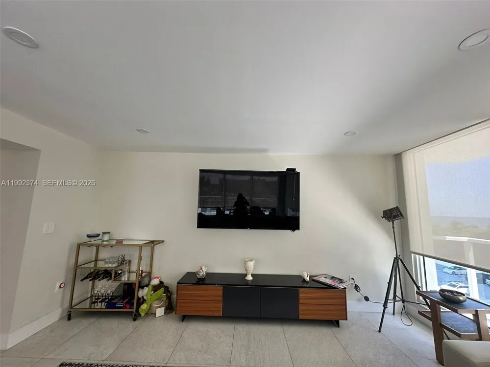2751 S Ocean Dr #508S Hollywood, FL 33019