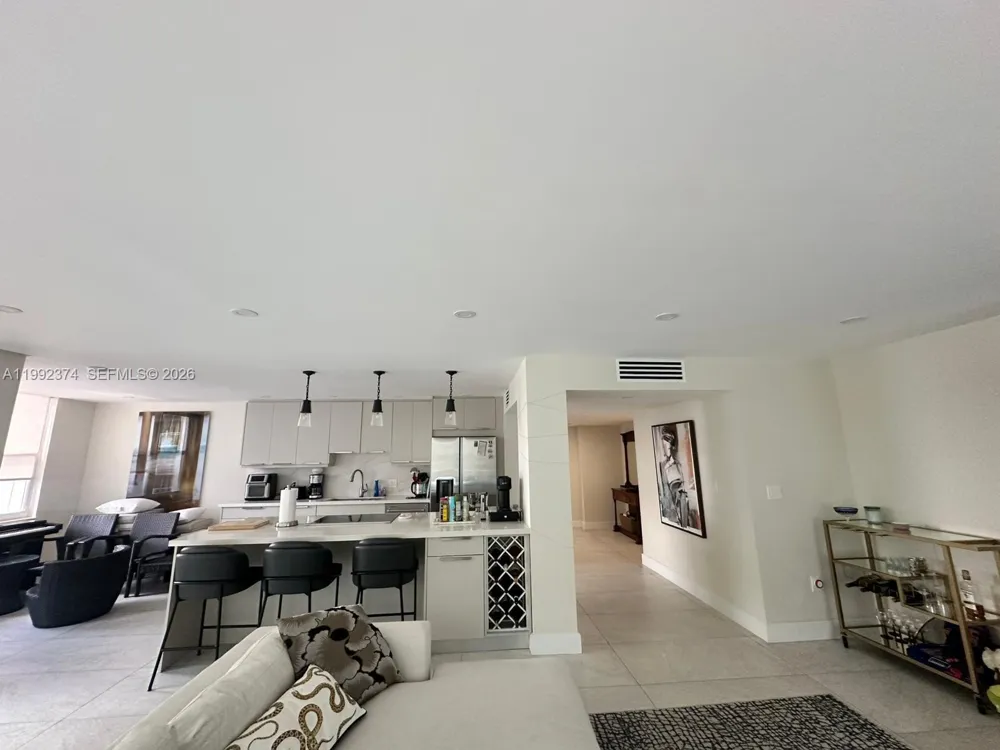 2751 S Ocean Dr #508S Hollywood, FL 33019