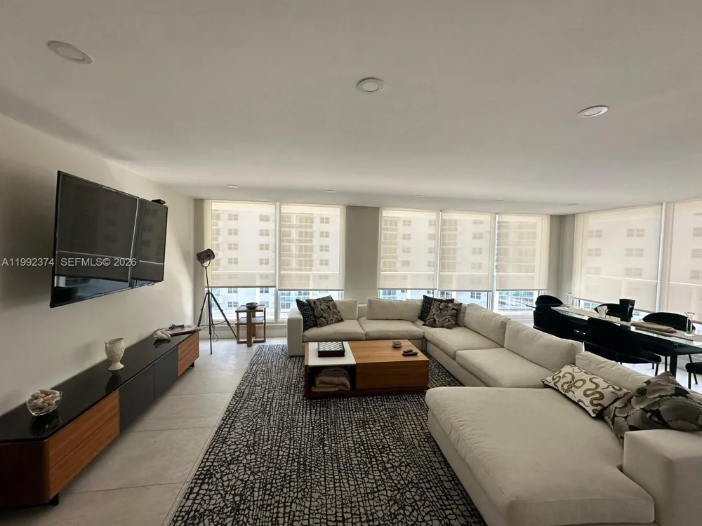 2751 S Ocean Dr #508S Hollywood, FL 33019