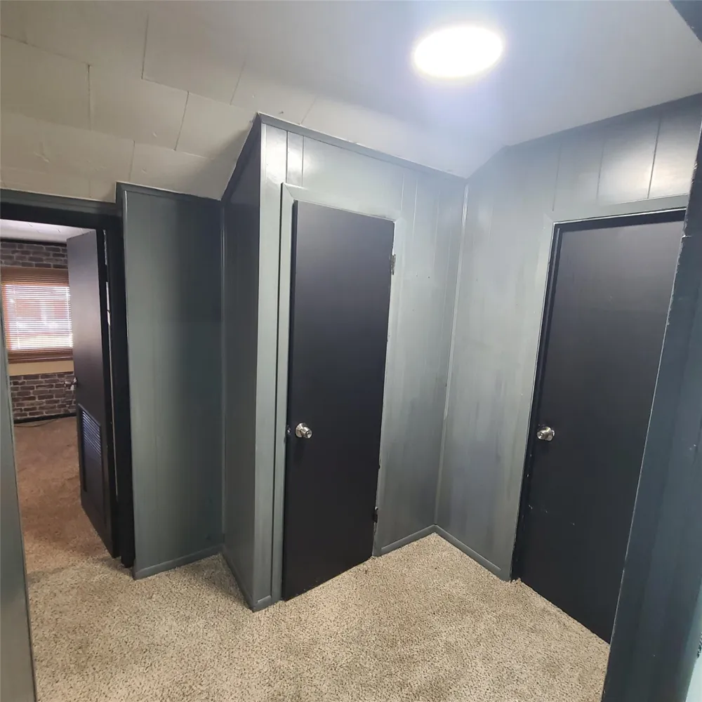 615 E Washington Street Giddings, TX 78942