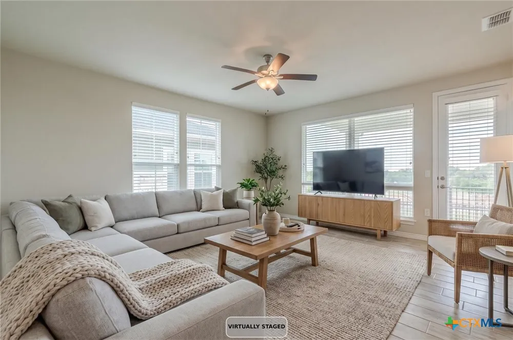 404 Eagle Drive #101 San Marcos, TX 78666