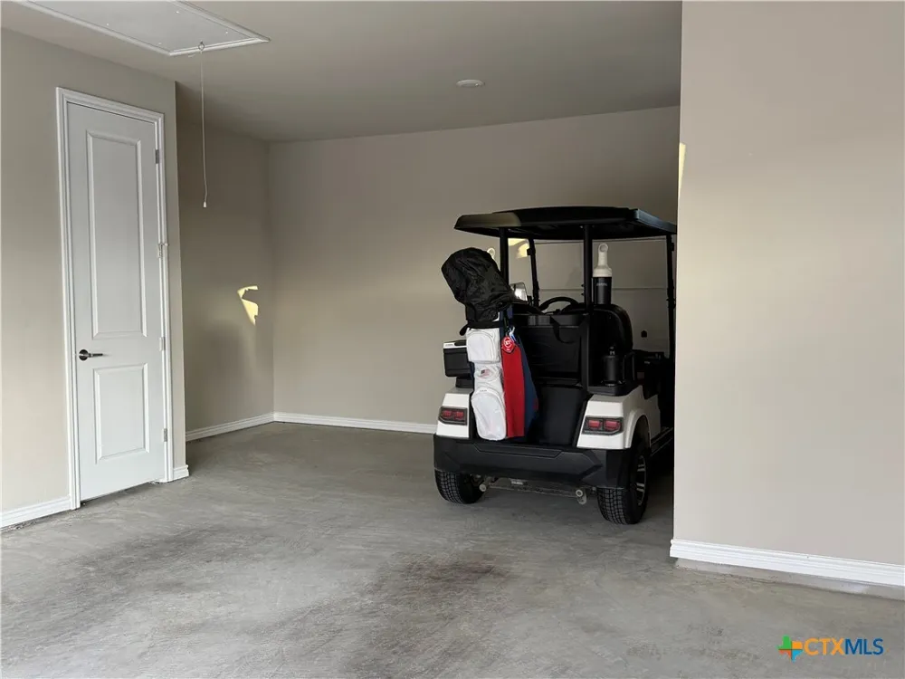 404 Eagle Drive #101 San Marcos, TX 78666