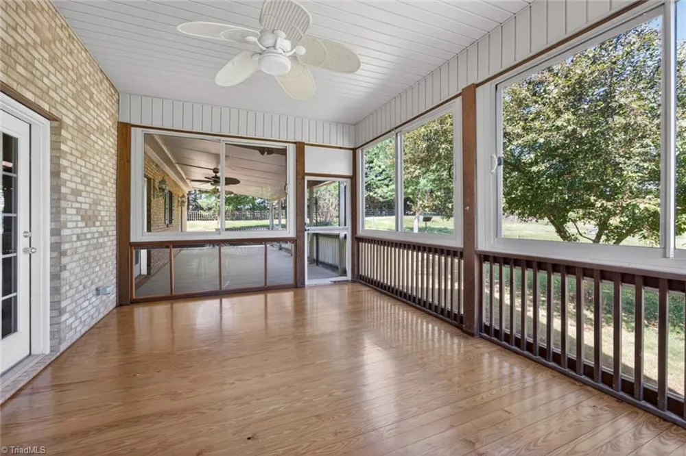 1747 Scalesville Road Summerfield, NC 27358