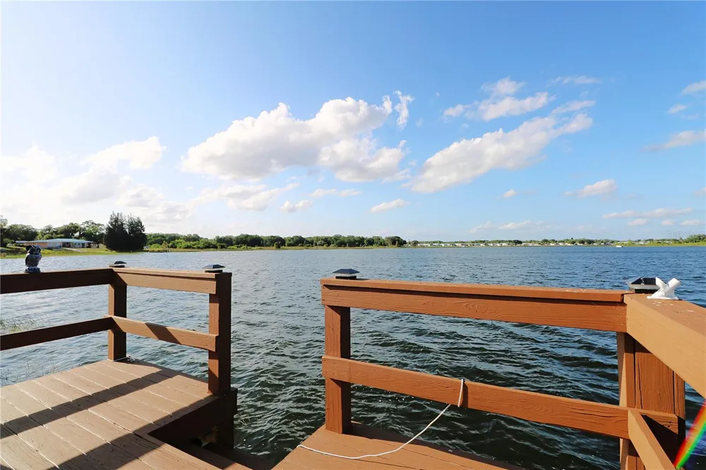 7205 WINDSONG DRIVE Lake Wales, FL 33898