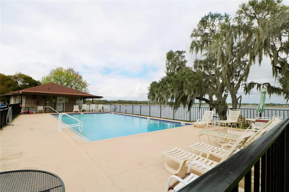 7205 WINDSONG DRIVE Lake Wales, FL 33898