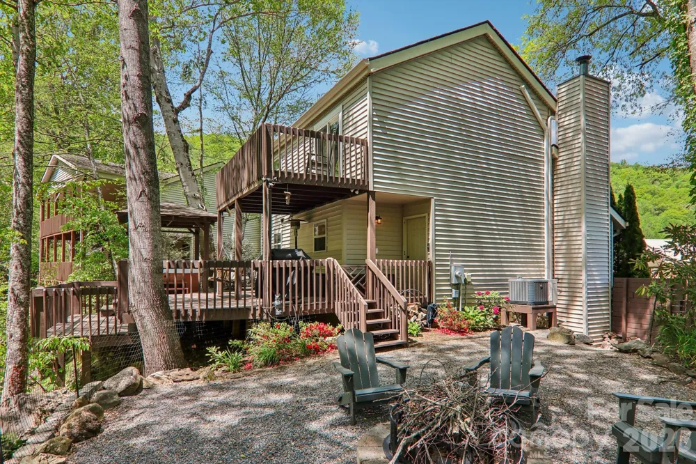 12 Indian Trace Road Maggie Valley, NC 28751