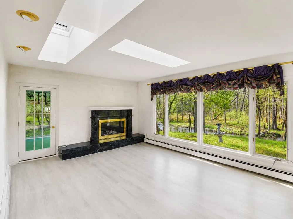 620 West Court Deerfield Township, MI 48858