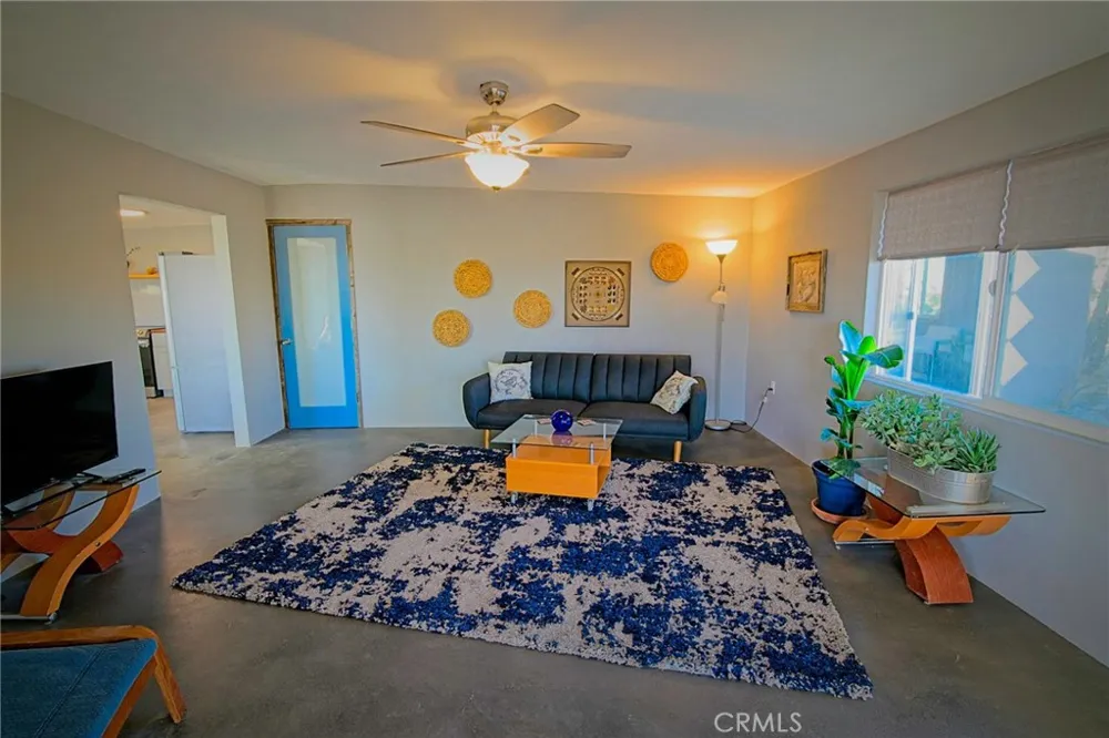915 Dakota Lane Landers, CA 92285