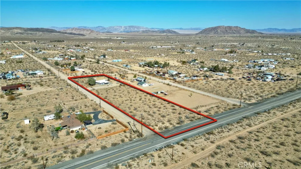 915 Dakota Lane Landers, CA 92285