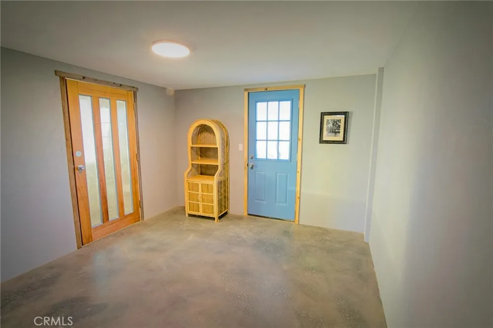 915 Dakota Lane Landers, CA 92285