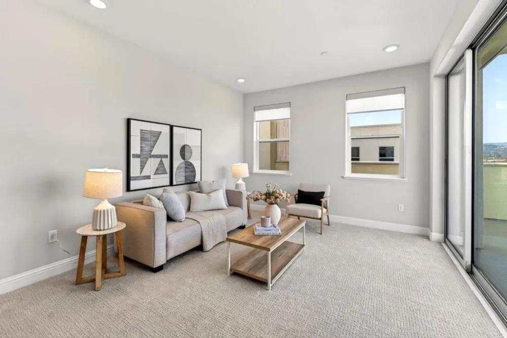 220 Waters Park Circle #304 San Mateo, CA 94403