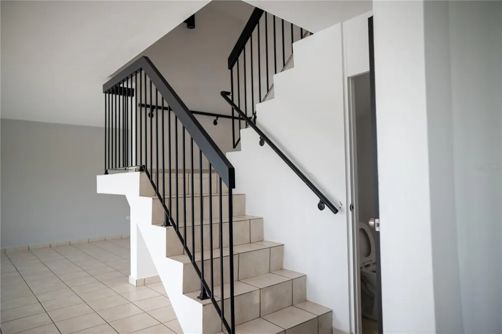 29 CALLE BASILIO CATALA #210 Guaynabo, PR 00971