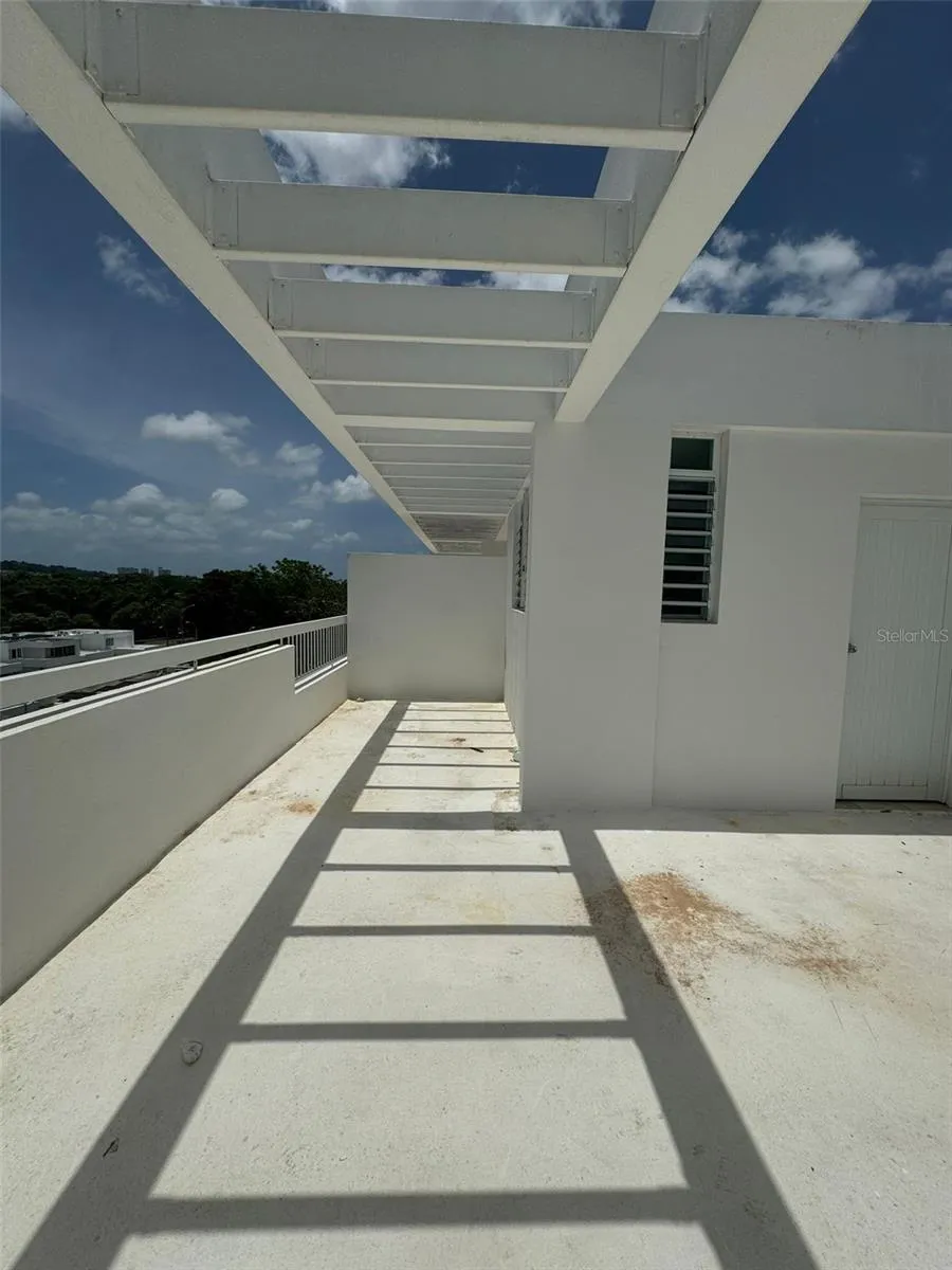 29 CALLE BASILIO CATALA #210 Guaynabo, PR 00971