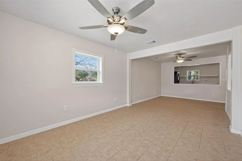 140 Marie Street Shepherd, TX 77371