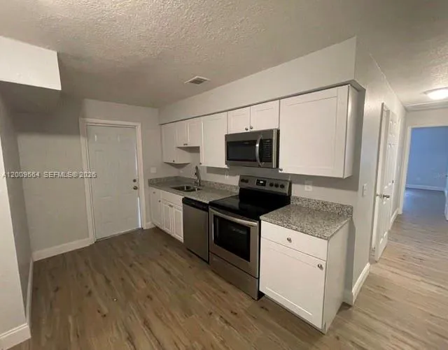 504 ROSLAND #504 Kissimmee, FL 34741